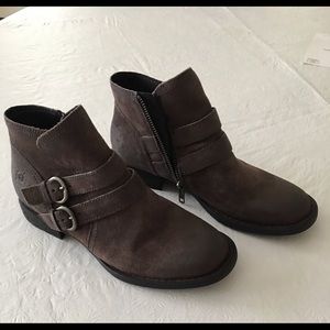 Born  “booties”